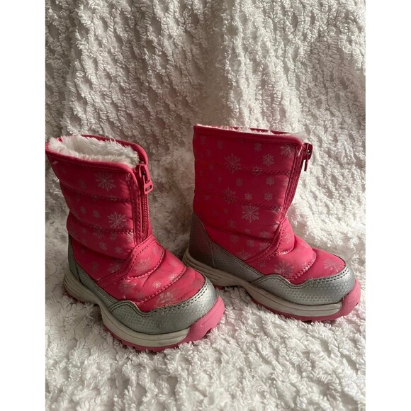 Girls  Youth boots size 8 Pink with silver snowflakes - Picture 1 of 11